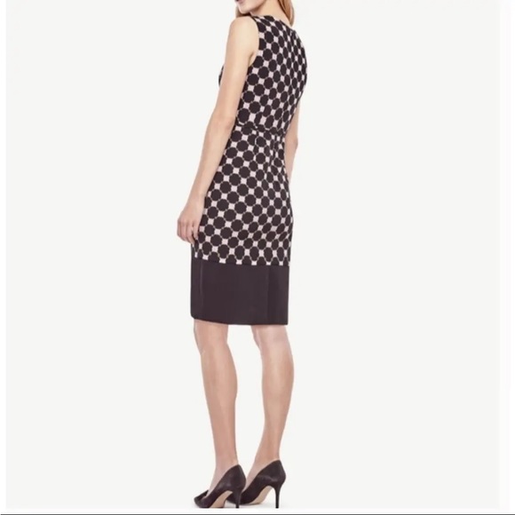 Ann Taylor Mixed Dot Sheath Dress - Size 0P Petite - Picture 2 of 4